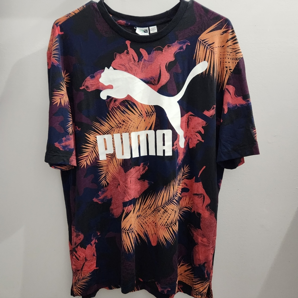Puma mens medium multi color graphic Tee Shirt with design.